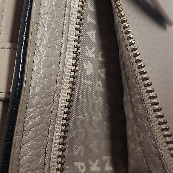 Kate Spade Vintage Gray/taupe Leather compact Wallet. Minimalist. - Picture 4 of 8
